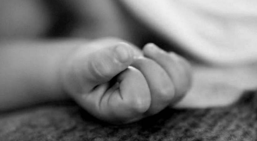 aluva market unknown kid dead body found