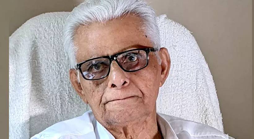 tk hamza to step down as waqaf board chairman