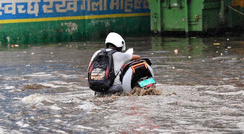 flood like situation in gujarat