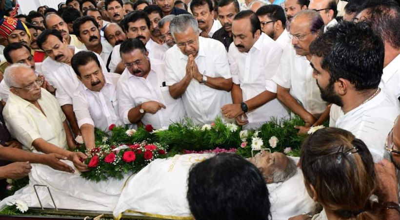Oommen Chandy's cremation