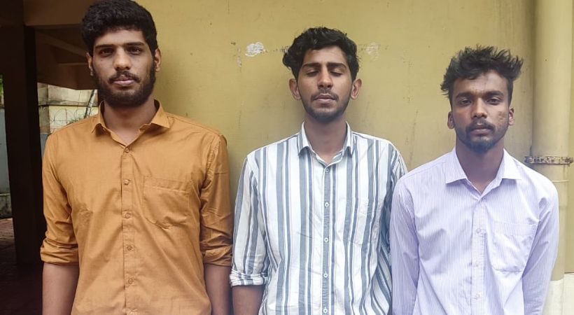 3 persons destroyed the grotto of the church were arrested