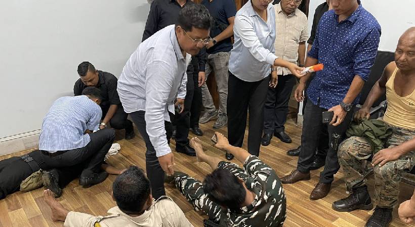Attack on Mekhalaya Chief Minister's office Five security personnel injured