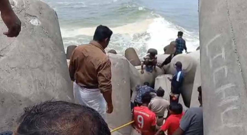 muthalappozhi boat accident cremation today