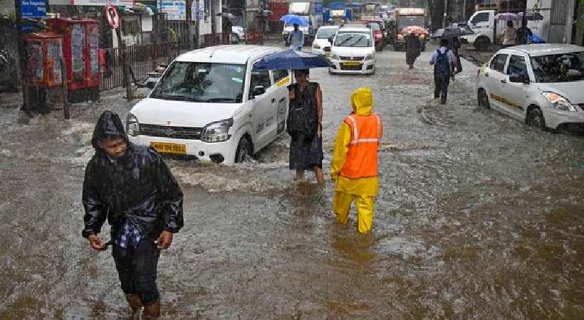Heavy rain in North Indian states