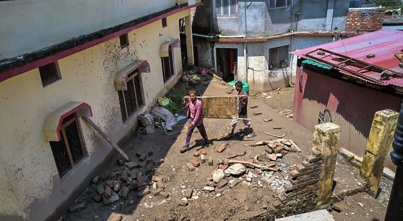 4 dead in landslide in Uttarakhand, schools shut; heavy rain in Himachal today