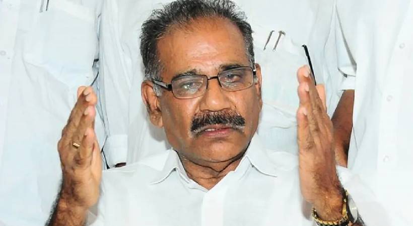 AK Saseendran defends UDF allegations against PA Muhammad Riyas