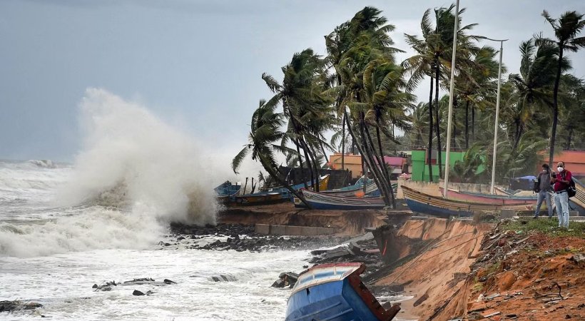 High wave alert on Kerala coast