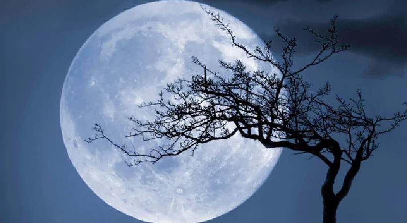 super blue moon appears today