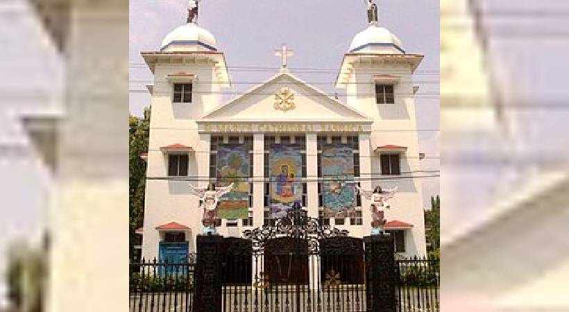ernakulam st marys cathedral basilica qurbana