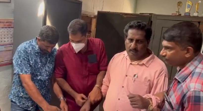 Headmaster and AEO suspended in bribe case
