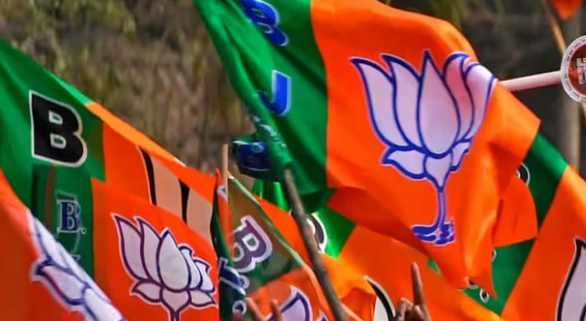 puthuppally bjp candidate today