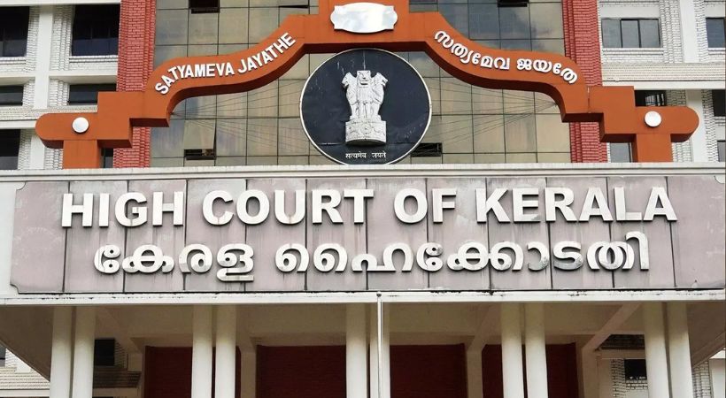construction in violation of stop memo in Munnar high court to submit details