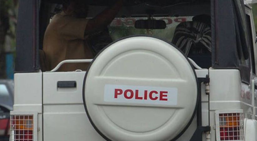 Policemen stabbed Thrissur