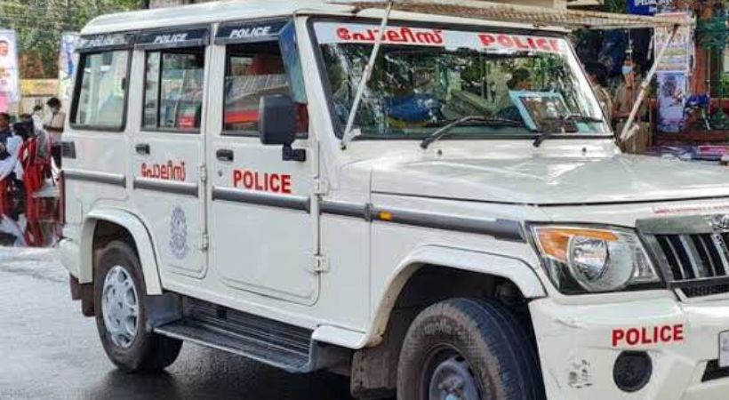CI filed fake case against SI for drunk