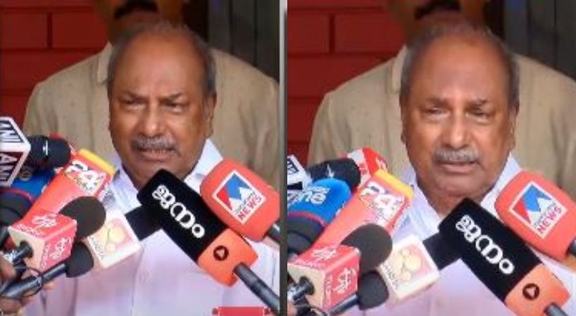 A K Antony after Chandy Oommen won Puthuppally election