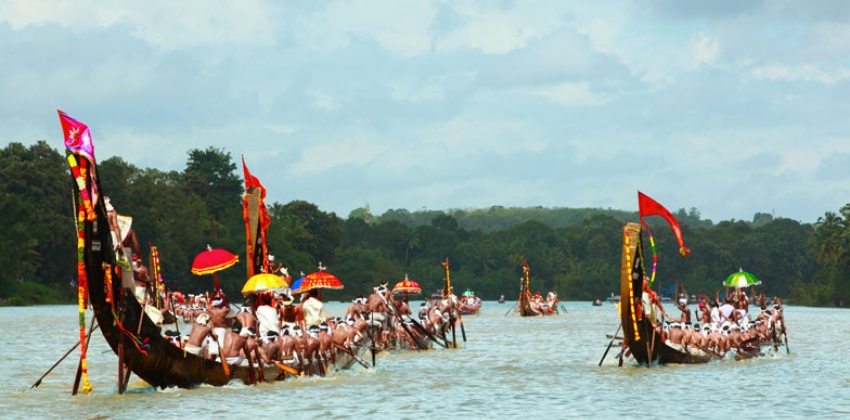 palliyodam-accident-at-aranmula-uthrattathi-boat-race