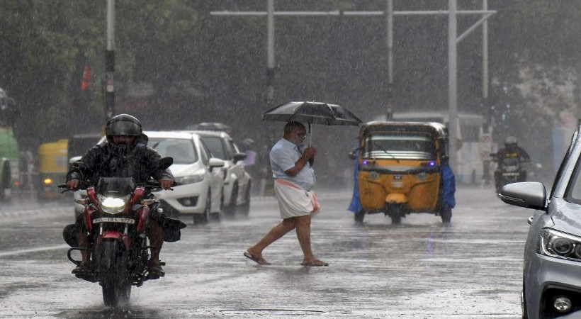 Change in rain alert in Kerala yellow alert for four districts