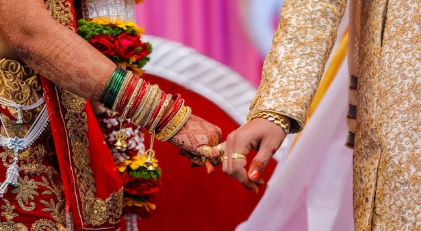 Gurugram Bride Flees With Cash Jewellery On Second Day Of Marriage_ Cops