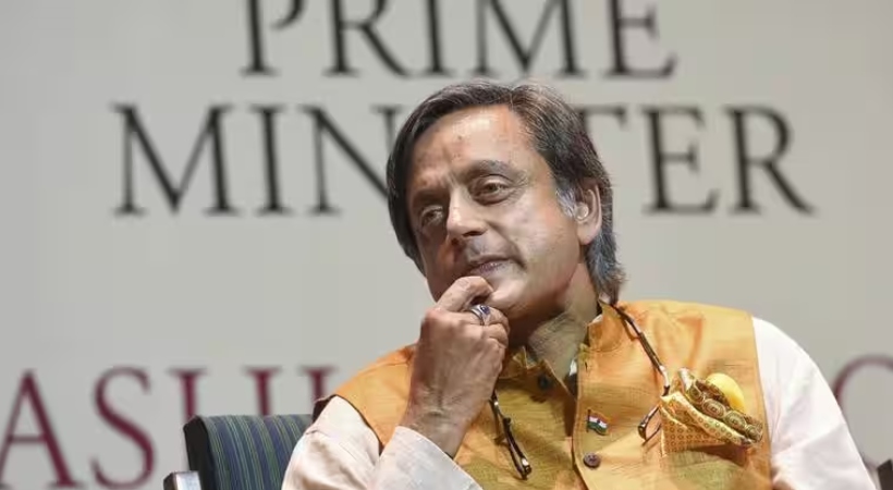 Mallikarjun Kharge Or Rahul Gandhi Likely PM Choice From Congress_ Shashi Tharoor