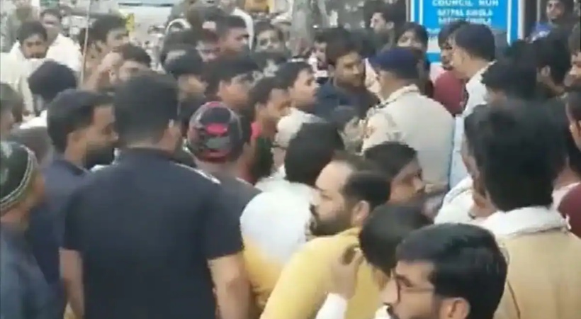 8 Women Injured In Stone-Throwing Near Mosque In Haryana's Nuh