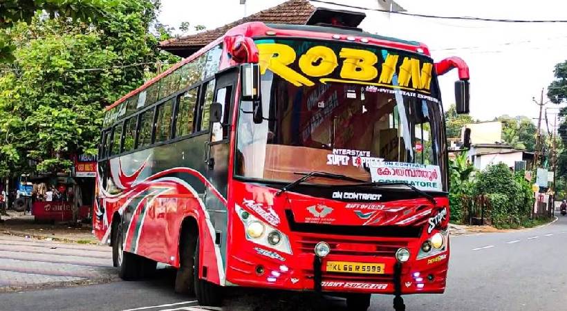 robin begins service again
