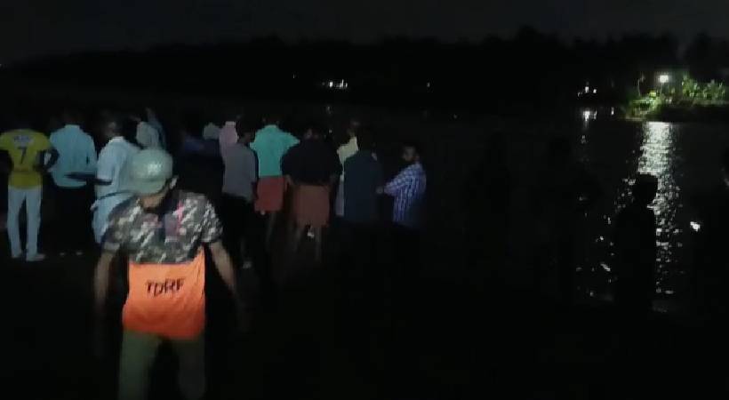 two drowned to death in chaliyar river