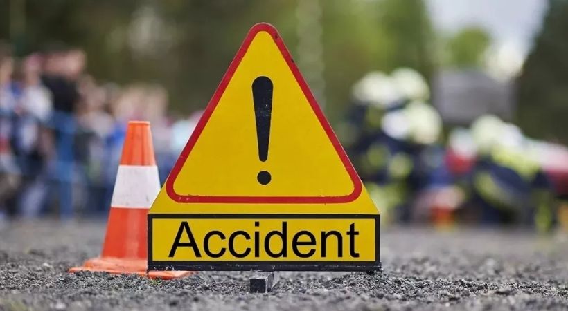 accident in malappuram Ten people injured