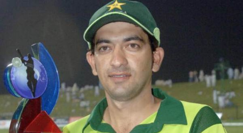 indian bowlers hasan raza