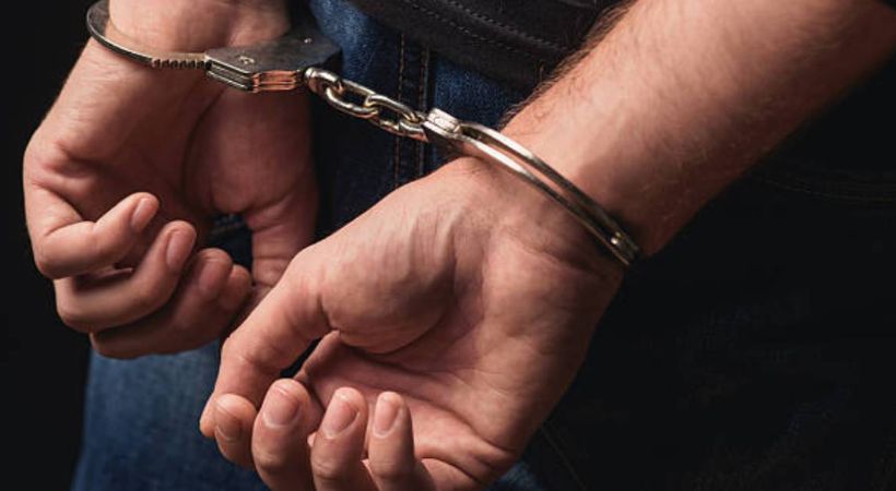 Congress workers attacked; Four youths arrested
