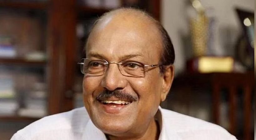 PK Kunhalikutty against pinarayi vijayan