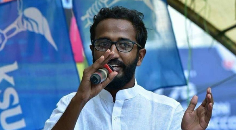 aloshious xavier pinarayi vijayan arif mohammed khan