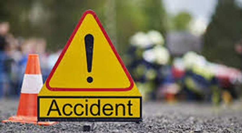 ambulance driver drunk accident 4 injured