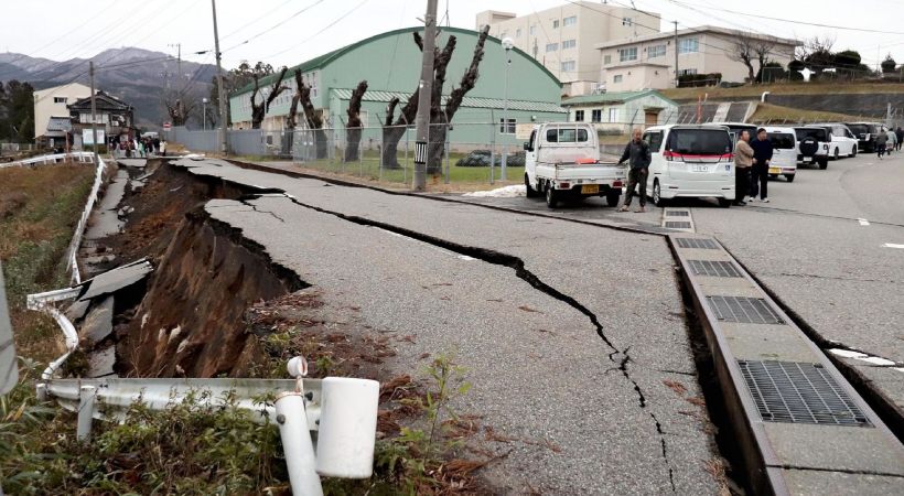 7.6-magnitude earthquake hits Japan; tsunami warning issued