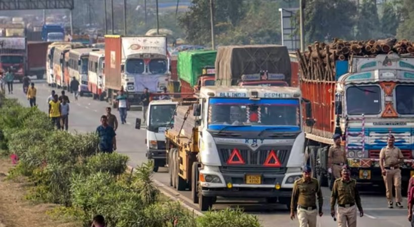 Karnataka truck drivers to go on indefinite strike from January 17