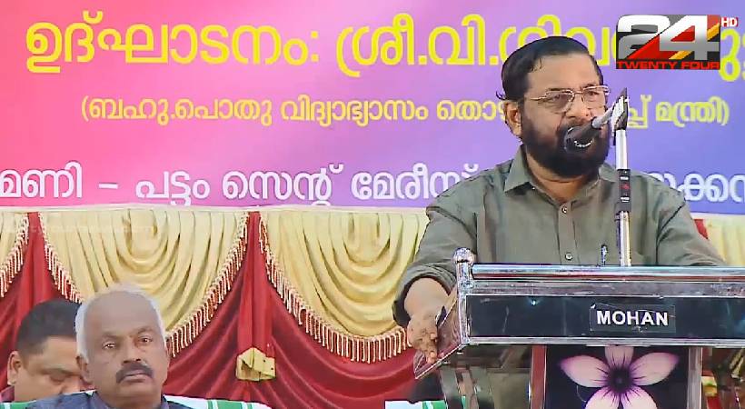 kadakampally surendran criticizes developmental projects in thiruvananthapuram district