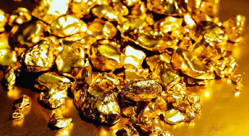 gold rate drops continously