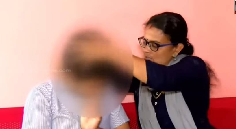 endosulfan victims begin indefenite strike