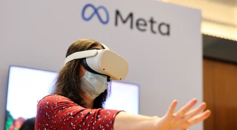 Girl gang raped during virtual reality game UK