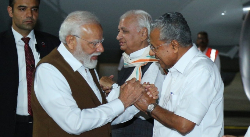 modi arrived nedumbassery airport