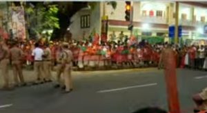 modi arrived nedumbassery airport