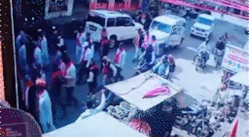 Driver suffers heart attack; rams Bolero into religious procession; 2 dead