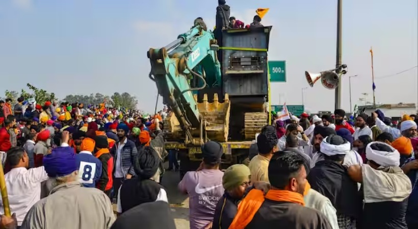 Farmers tear-gassed at Haryana-Punjab border