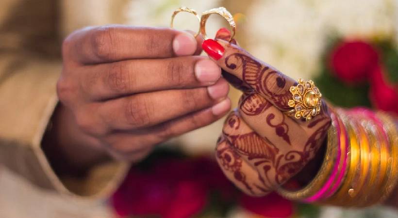 polygamy decreased in india says survey report