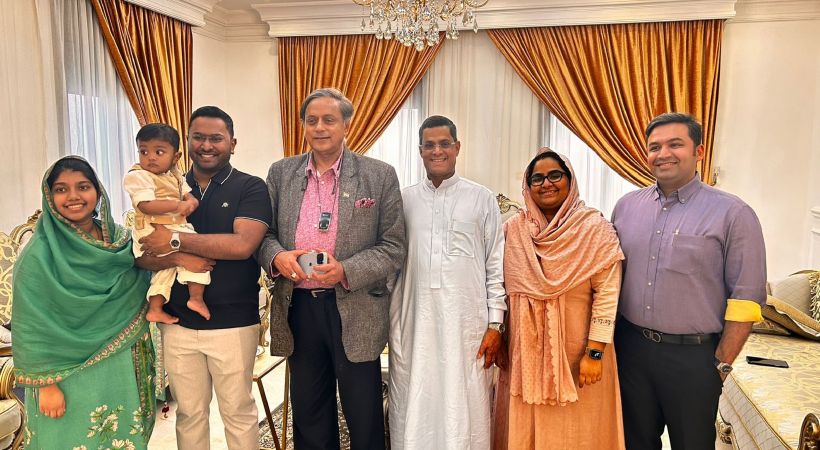 Shashi Tharoor MP Visited Alungal Muhammed in Jeddah