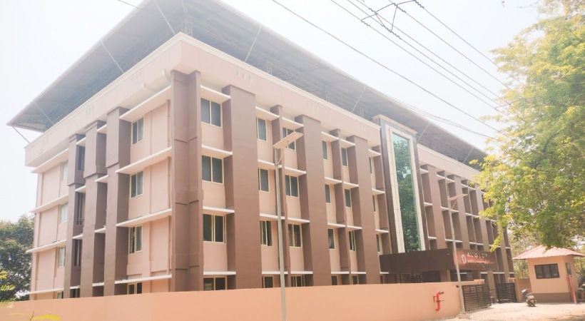 18 crore ladies hostel in Thiruvananthapuram Medical College