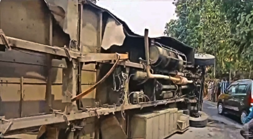 KSRTC bus overturns after colliding with car