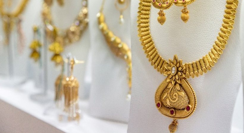 gold rate sets record again