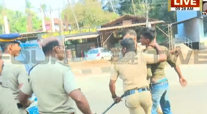driving test slot protest malappuram