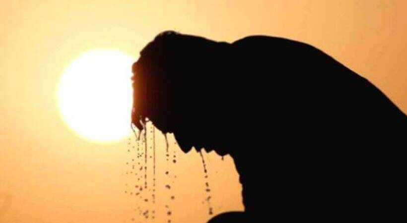 Hot weather Kerala yellow alert in 10 districts