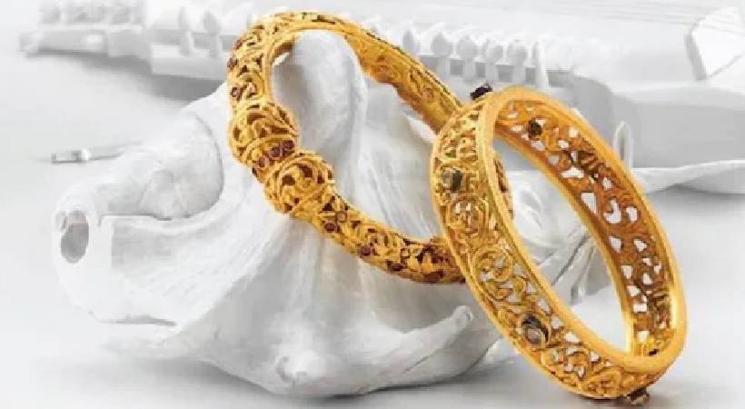 gold rate sets record again in april